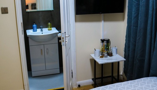 Deluxe Single Room