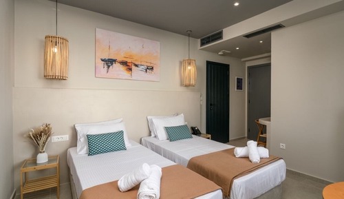 Family Room, Terrace