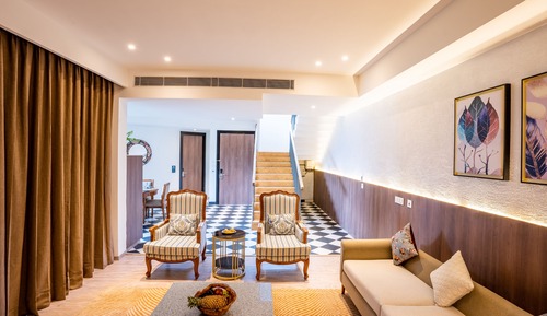 Orchid 3bhk Family Cottage with Balcony