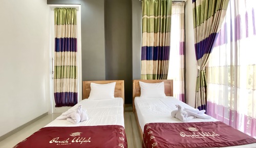 Standard Twin Room