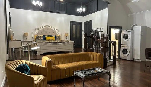 Romantic Loft, 1 King Bed, Non Smoking, Bathtub