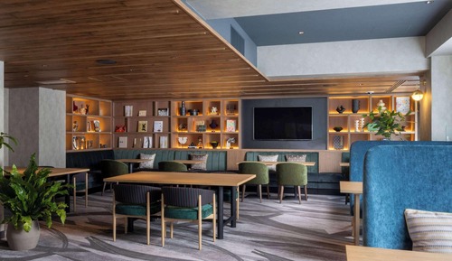 Executive Junior Suite with 2 single beds, Non Smoking, Club Lounge Access