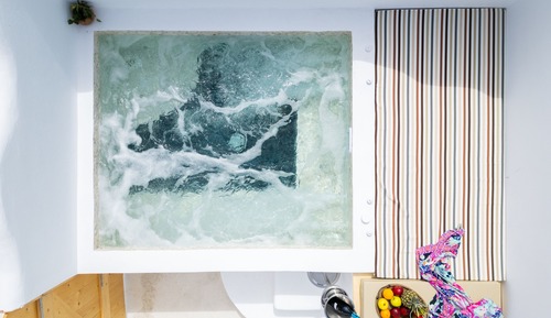 Executive Suite, Hot Tub