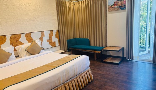 Jungle View Room With Balcony