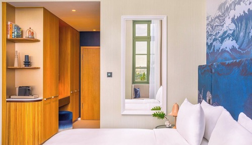 Premium Room, 1 King Bed (Danube View)