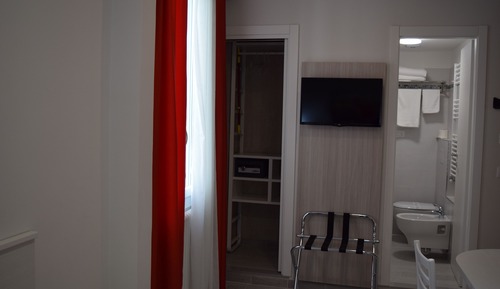 Basic Twin Room