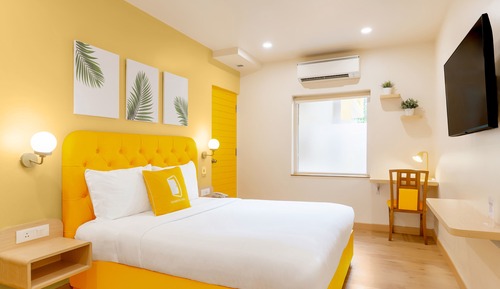 Standard Room, 1 King Bed