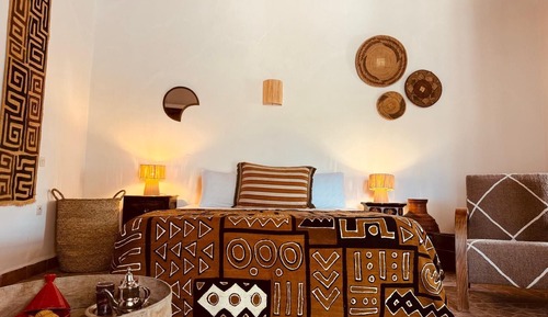 Deluxe Double Room, 1 Queen Bed, Pool View