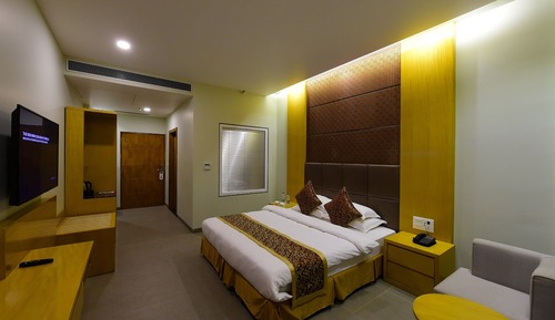 Deluxe Room, City View