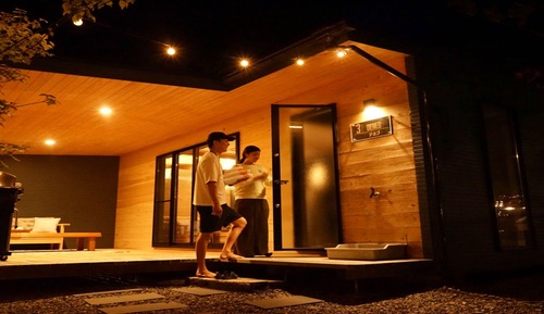 Luxury Cottage, Hot Spring ticket included