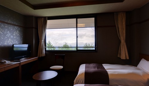 Superior Room, 2 Twin Beds, Private Bathroom, Mountain View