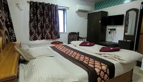 Triple Bed AC Room