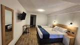 Superior Double Room, 2 Double Beds, City View
