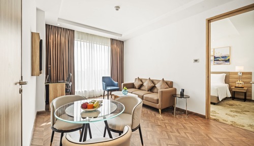 Deluxe Suite