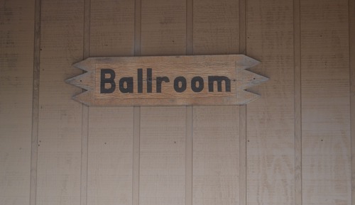 #18 Ballroom (No Pets)