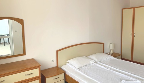 Family Apartment, 1 Bedroom, Pool View, Courtyard Area