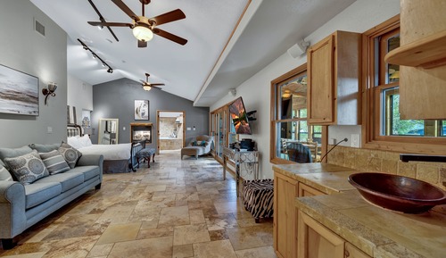 House, Multiple Beds, Pool Access