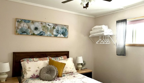 Basic Cottage