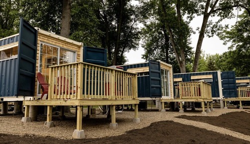 Basic Cabin, 2 Queen Beds, River View