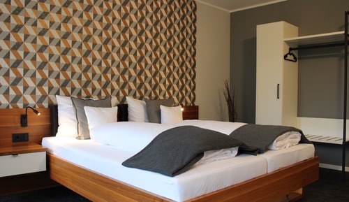 Senior Triple Room, 1 King Bed with Sofa bed, Accessible, Garden View