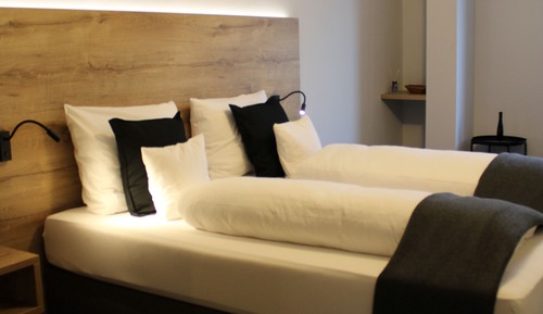 Deluxe Double Room, Garden View