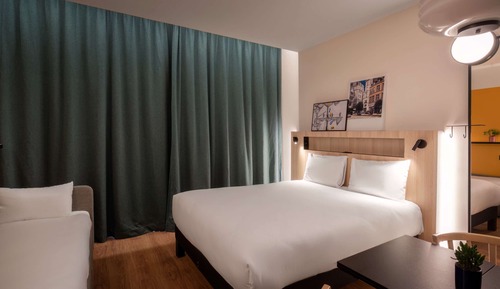 Studio, Multiple Beds