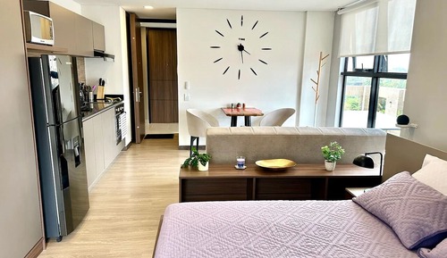 Premium Apartment (SQ01I)