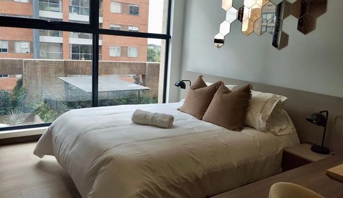 Senior Apartment (SE02I)