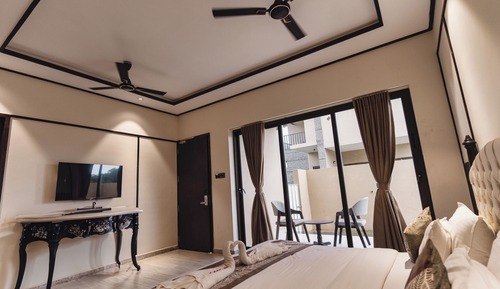 Premier Room