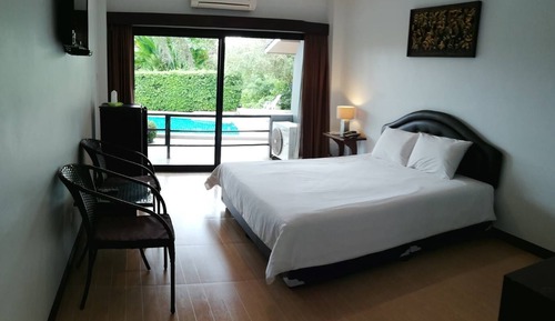 Basic Room, 1 Bedroom, Non Smoking, Poolside