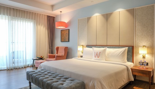 Deluxe Room, Multiple Beds