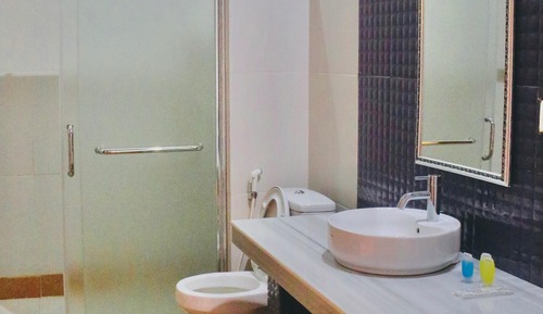 Deluxe Shared Dormitory