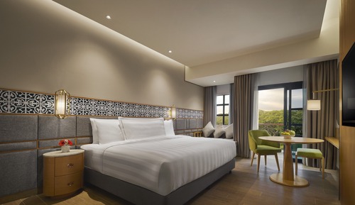 Deluxe Room, 1 King Bed