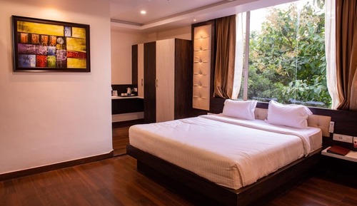 Royal Room