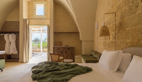 Deluxe Room with Patio