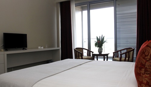 Superior Double or Twin Room, Patio, Sea View
