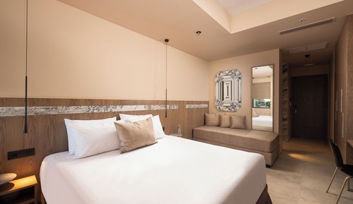 Premium Triple Room with Outdoor Jacuzzi