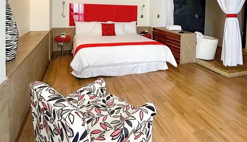 Master Suite Room