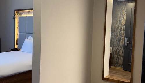 Classic Double Room, City View