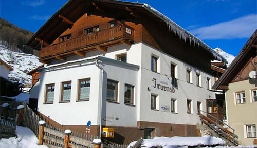 House, Multiple Bedrooms, Mountain View, Mountainside