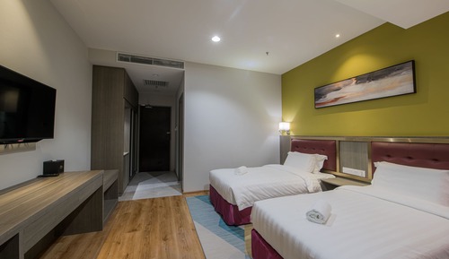 Deluxe Quadruple Room
