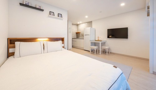 Basic Room, 1 Bedroom (204)