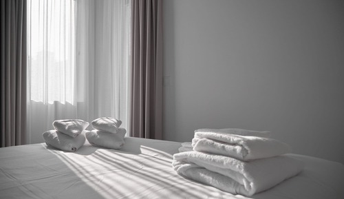 Deluxe Studio Suite, Terrace, Garden View
