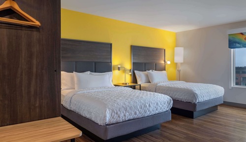 Room, 2 Queen Beds