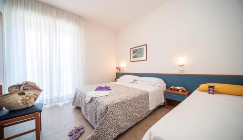 Basic Triple Room