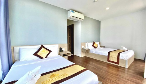 Superior Room, 2 Double Beds, Lake View