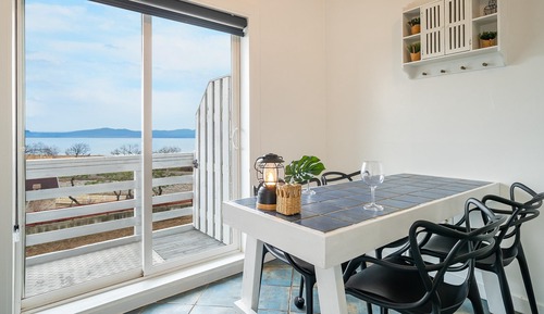 Basic Room, 2 Bedrooms (Romance)