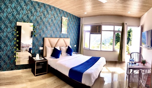 Executive Double Room, 1 Bedroom, Smoking, Hill View