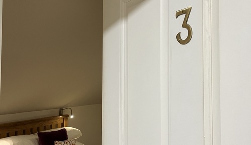 Double Room (3)