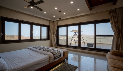 Luxury Pool Villa